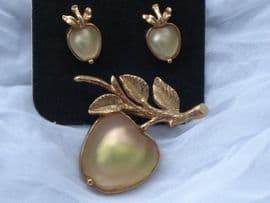 1970's Apple Brooch and Pierced Earrings Set signed Sarah Coventry