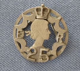 1977 Queen Elizabeth The Second SIlver Jubilee Scarf Ring