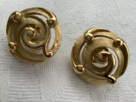 A Pair of Gold Plated Vintage Trifari Earrings - Clip On Comfort Clips
