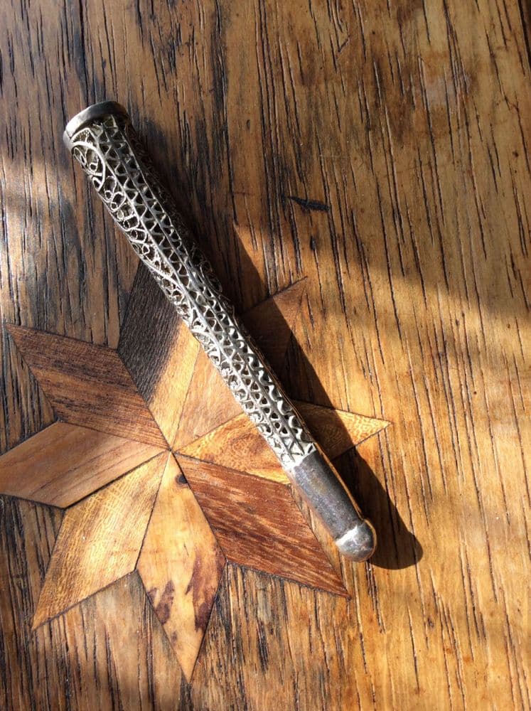 vintage silver cigarette holder A Silver Filigree Cigarette Holder - Arabic Silver Mark for 800