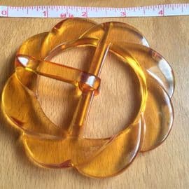 Applejuice Bakelite Round Buckle Art Deco 1930s to 1940s