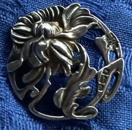 Art Nouveau Silver Button - Chrysanthemum Design  English Sterling Silver Hallmarked 1902
