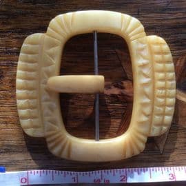 Bakelite Buckle from the Art Deco Era with Tribal Style Carving