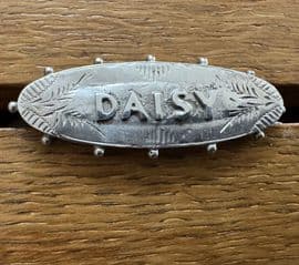 Daisy - Victorian Sterling Silver Name Brooch - Hallmarked 1892