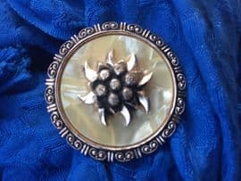 Edelweiss  Scarf Ring - 1950s Scarf Clip