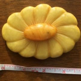 Golden Yellow Flower 1930s or 1940s Bakelite Buckle AS SEEN CONDITION