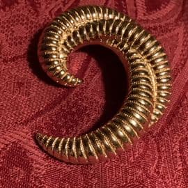 Monet Designer Signed Gold Plated Brooch - Statement Pin 1980s to 1990s