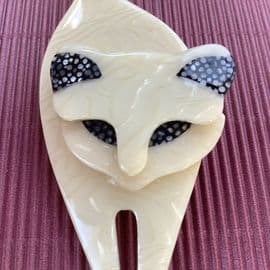 ON HOLD FOR SUE - A  Cream Cat Brooch by Lea Stein Paris - Pussycat Pin