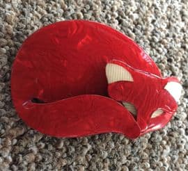 SOLD A Cat Brooch by Lea Stein of Paris = Red Gomina the sleeping cat pin