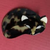 SOLD A Gomina the Sleepy Cat Brooch by Lea Stein in faux Tortoiseshell