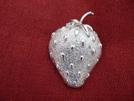Strawberry Ice Brooch by Sarah Coventry 1960s - 1970s Strawberry Brooch