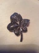 Vintage 1950s Marcasite Ivy Leaf Brooch - Rhodium Plated White Metal