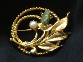 Vintage 1960's Sarah Coventry Gilt Brooch with Cultured Pearl (SOLD)