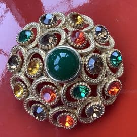 Vintage designer signed SPHINX Gold Plated Jewelled Brooch