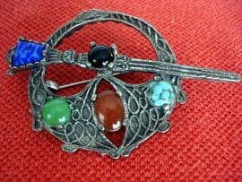 Vintage Miracle Brooch - Celtic Penannular Brooch - A vintage signed 'Sol d'Or' Jewel by Miracle (SOLD)