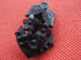 Whitby Jet Brooch in the form of an Anchor - 19 th Century (SOLD)