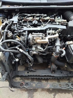 2012 Toyota avensis 2.0 D4D - engine