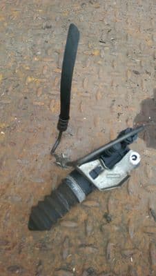 audi a4 2.0 tdi - clutch slave cylinder 2005-) 8EO7212570