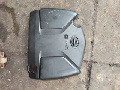 Toyota avensis 1.6 D - engine cover 2015 -2018