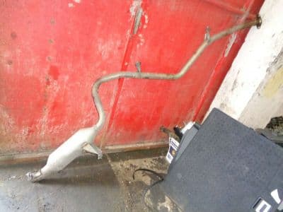 toyota avensis 1.6 D - exhaust (2015-2018)