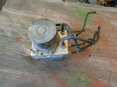 toyota avensis 1.6d - abs pump 0265956309 (2015-2018)