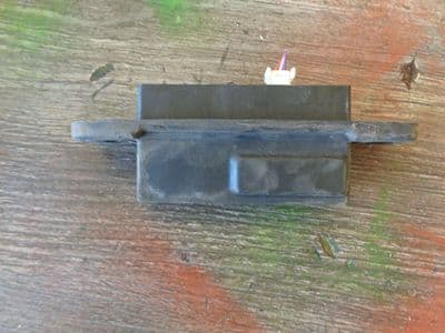 toyota avensis 1.6d - bootlid switch (2015-2019)