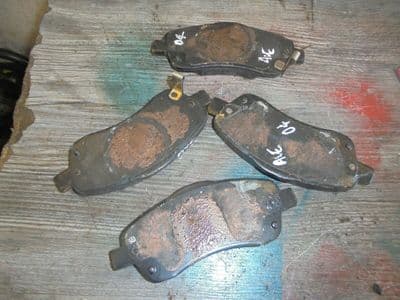 toyota avensis 1.8 - brake pads (2003-2006)