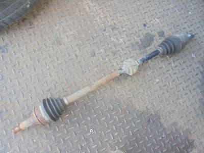 toyota avensis 1.8 - drivers front driveshaft (2003-2006)