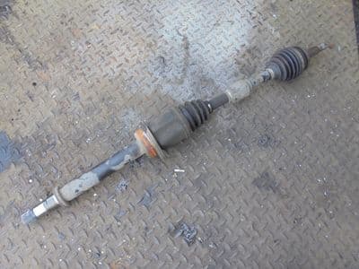 toyota avensis 2.0 d4d - drivers front driveshaft (06-08)
