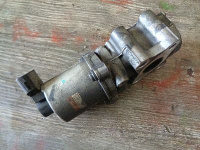 toyota avensis 2.0 D4D - egr valve 25620 - 0r021 (2006-2009)