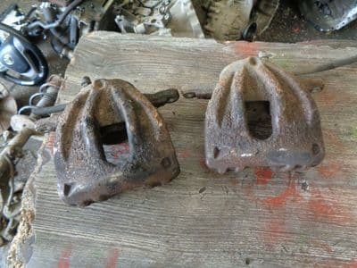 toyota avensis 2.0 d4d - front calipers (2006-2009)