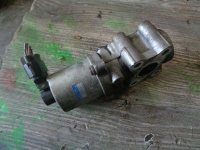 toyota avensis 2.2 d4d - egr valve (2003-2005)