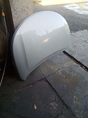 Toyota avensis - Bonnet (2009-2015) 1G6