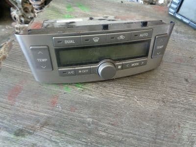 toyota avensis - climate control (2006-2009)