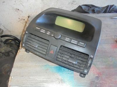 toyota avensis - dash console (2003-2006)