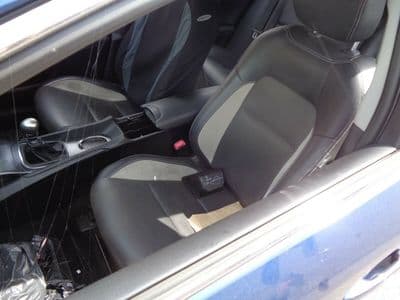 toyota avensis saloon - leather interior (2015-2018)