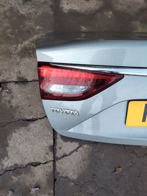 Toyota Avensis saloon - passenger inner tail light 2015-2018