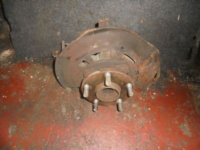 toyota avensis t27 2.0 d4d - passenger front hub (09 -12)