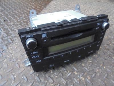 toyota avensis T27 - cd player (09-14)