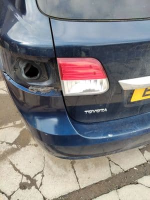 Toyota avensis t27 estate - inner tail light (2012-2015)