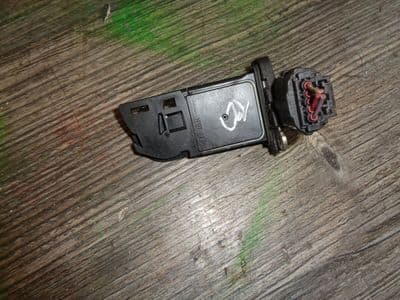 toyota avensis t270 2.0 d4d - airflow meter (2009-2012)