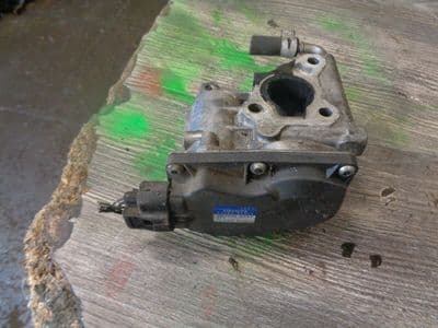 toyota avensis T270 2.0 d4d - egr valve 25800 - 0r010