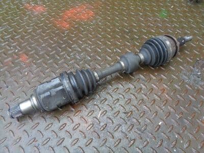 toyota avensis T270 2.0 d4d - passenger front driveshaft