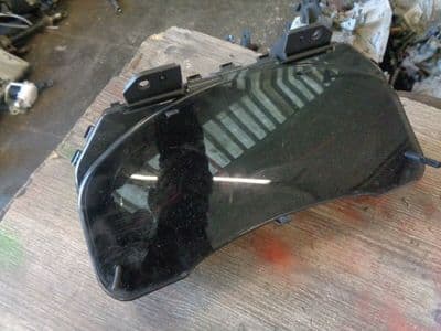 toyota avensis t270 2.2 d4d - speedo clocks (2012-2014)