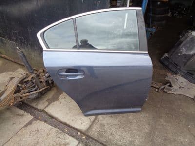 toyota avensis t270 - driver rear door (2009-2014) 8U5 saloon