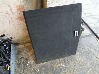 toyota avensis t270 estate - boot cover (2009-2012)