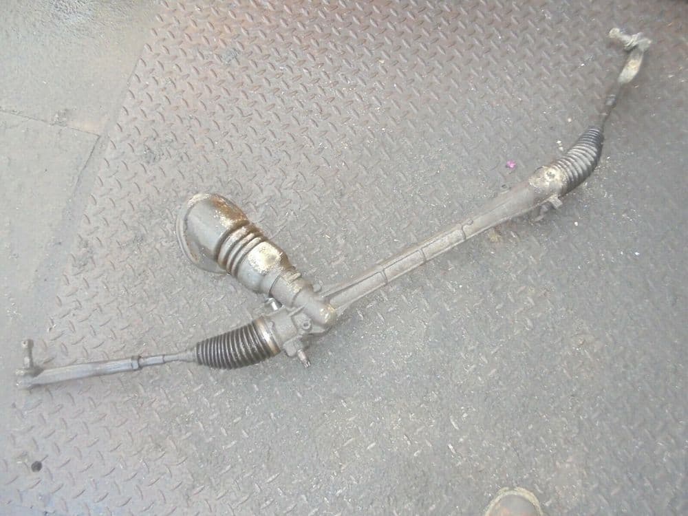 toyota avensis T270 - power steering rack 2009-2012