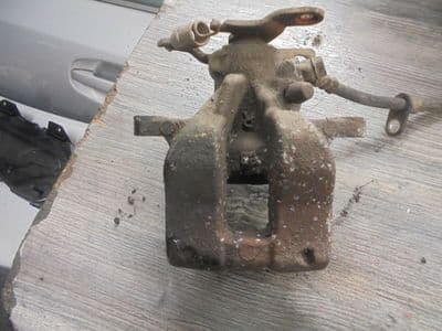 toyota avensis T4 - drivers rear caliper  (2009-2012)