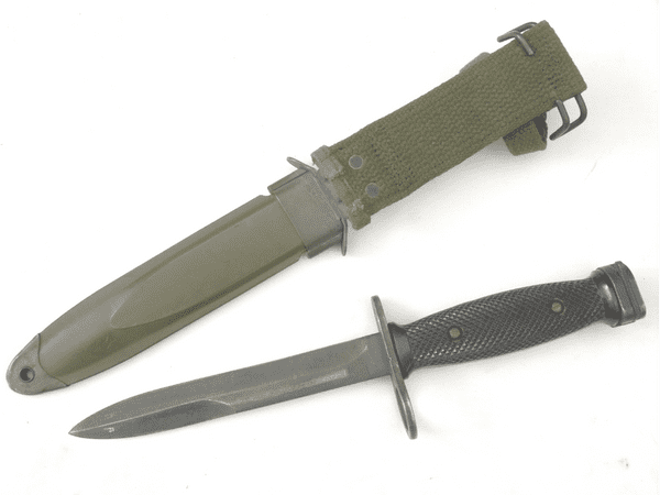 American M16 and AR15 M7 bayonet and scabbard