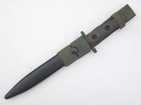 Australian made SLR L1A2 bayonet and scabbard, new/unissued, in frog